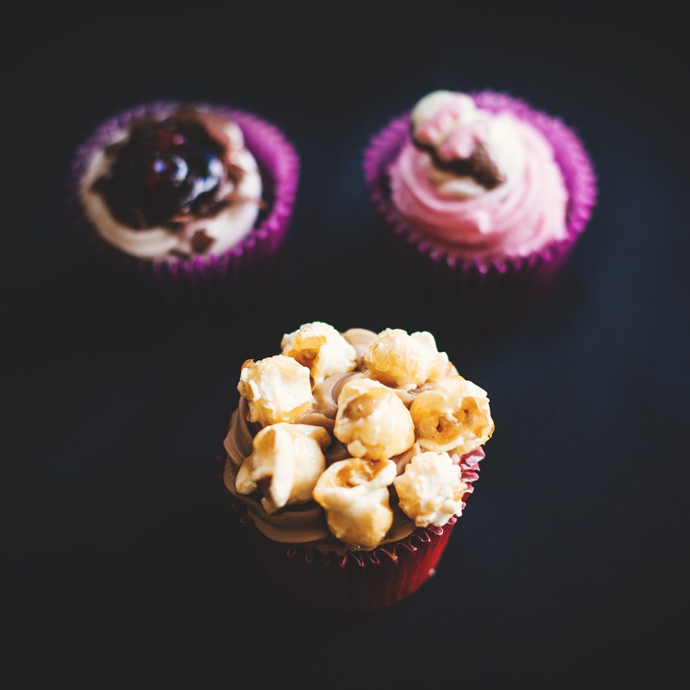Cupcakes with swirled buttercream frosting